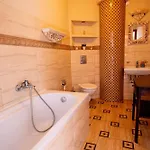 Morawa Hotel *