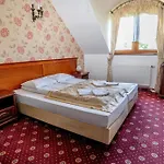 Morawa Hotell *